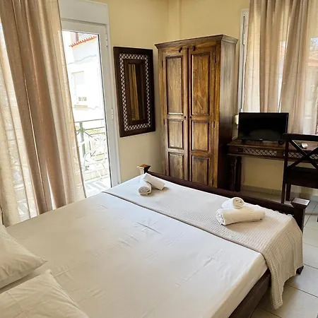 Hotel Dionyssos