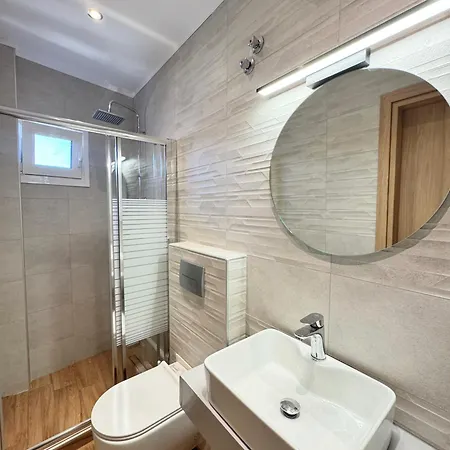 Hotel Dionyssos 2*